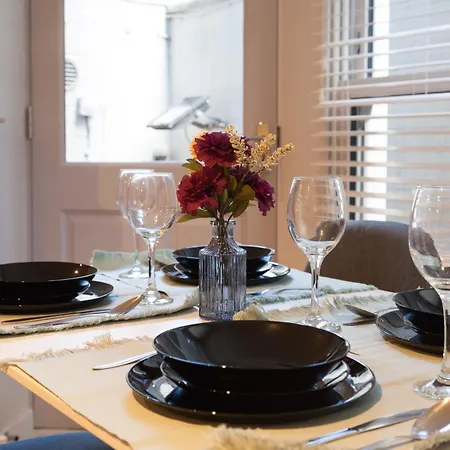 1 Bed - Long Term Rates- Contractors-professionals-relocators