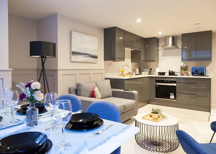 Appartement Near Train Station & Financial District