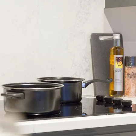 Apartamento 1 Bed - Long Term Rates- Contractors-professionals-relocators